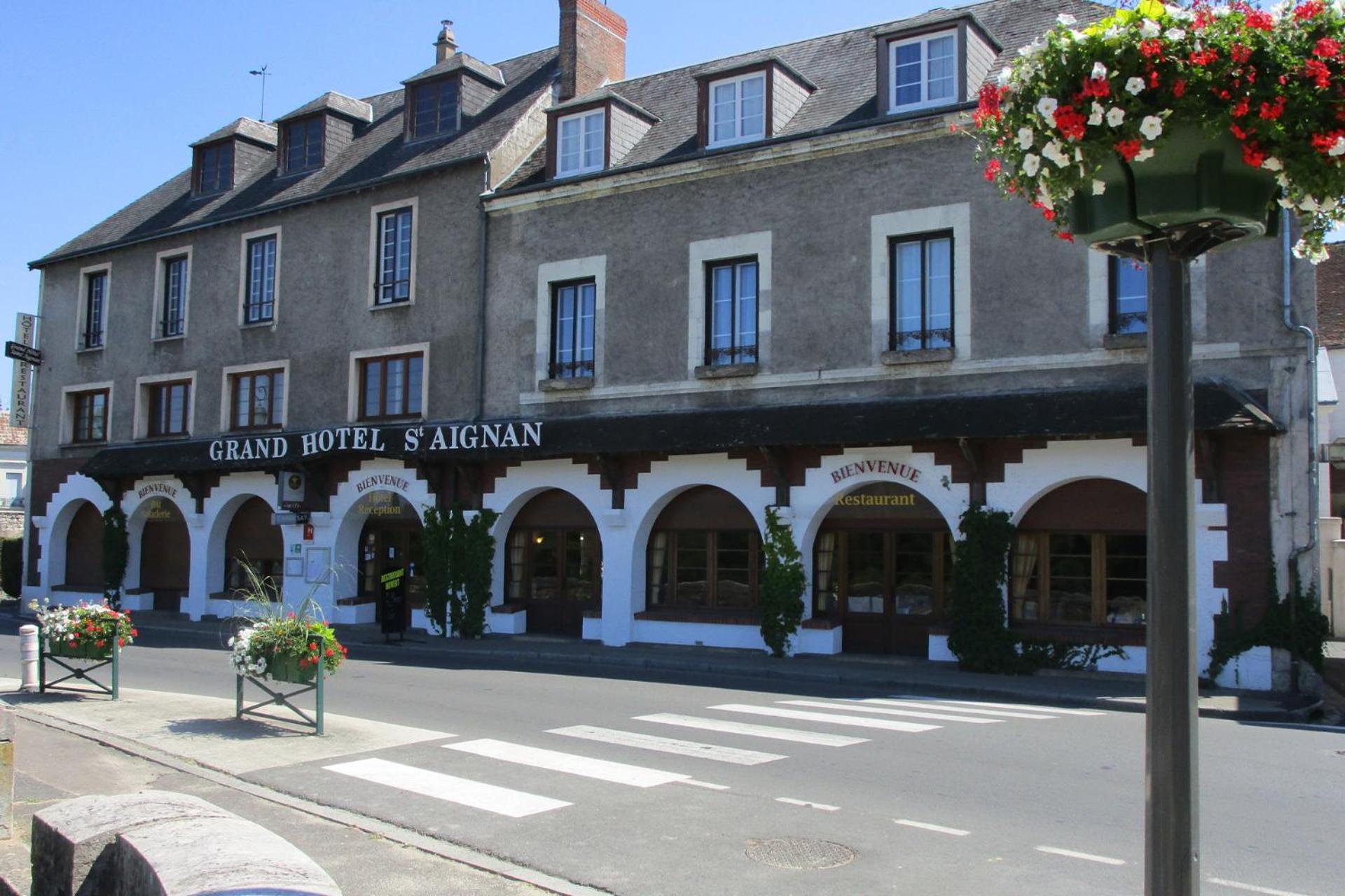 Grand Hotel Saint-Aignan Экстерьер фото