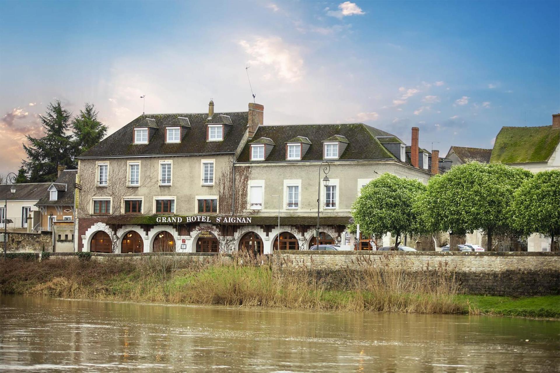 Grand Hotel Saint-Aignan Экстерьер фото